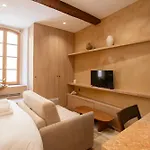 Charming With A-c - 2p - Center St Tropez Διαμέρισμα *